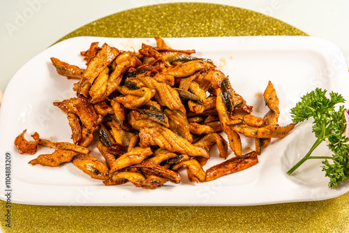 Fried eel with ginger