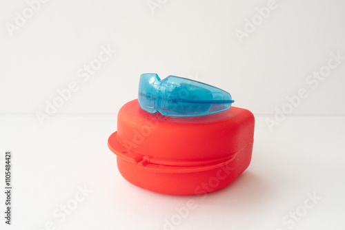 Cuadro en lienzo Dental simulator for teeth alignment