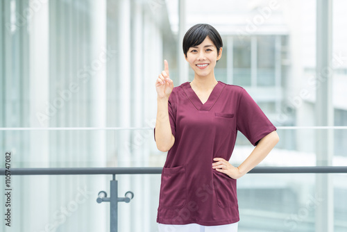 医療従事者の若い女性 Free Download 医療従事者の若い女性 - GFXLoad