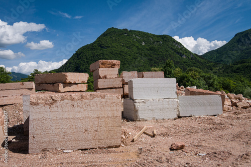 Cava di pietra photo