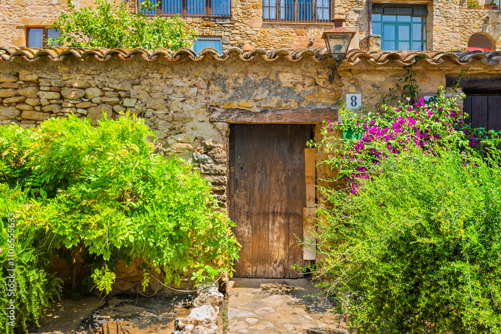 Peratallada is a medieval town in Catalonia, northern Spain, on the Costa Brava. Peratallada is a medieval town in Catalonia, northern Spain, on the Costa Brava.