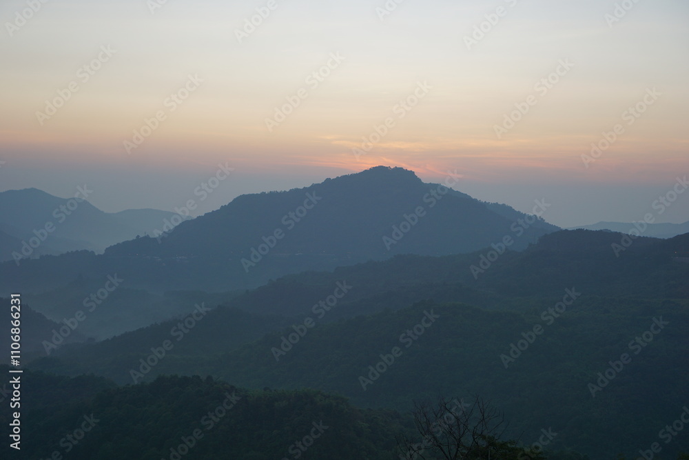 Fototapeta premium sunrise in the mountains