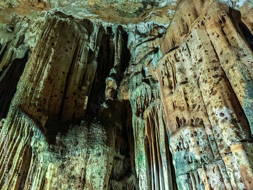 The Caves of Heaven and Hell (Heaven and Hell) and the Church of the Virgin Mary are two large pits in the Taurus Mountains.Narlıkuyu, Mersin, Turkey. Silifke Heaven Sinkhole in Mersin Turkey. Chasm o photo