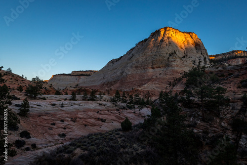 Obraz na płótnie Majestic sunset over Zion National Park roads w salonie