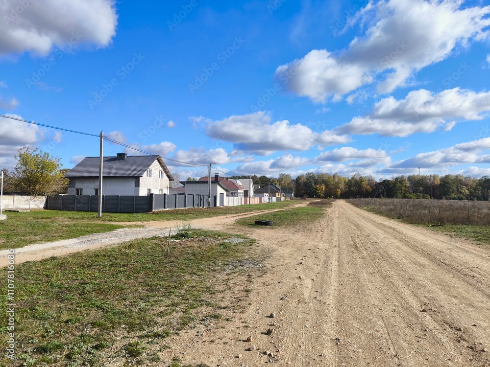 Obraz premium a quiet street with residential buildings