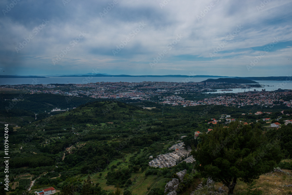 Fototapeta premium view of the city