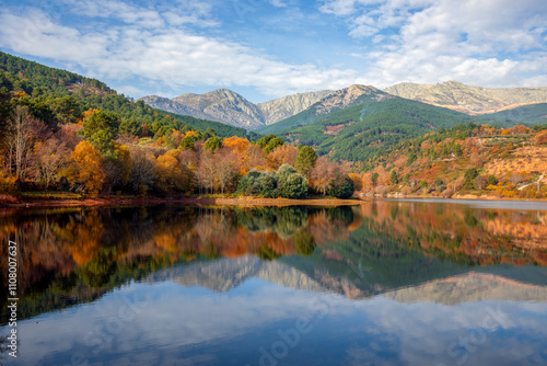   Beautiful autumn view of the Sierra de Gredos from the Riocuevas reservoir in Arenas de San Pedro, Avila, Castile and Leon, Spain