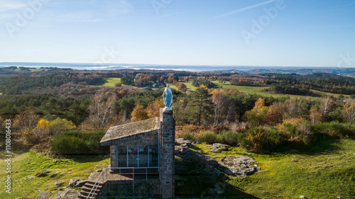 Chapelle roche de Vic