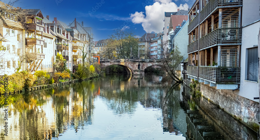 Fototapeta premium Nuremberg bridges. Autumn in Germany.