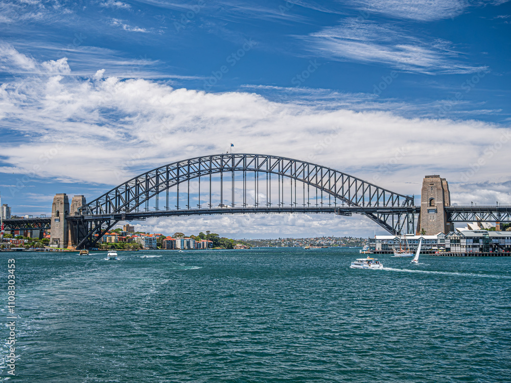 Fototapeta premium Iconic Harbor Bridge View From Sea