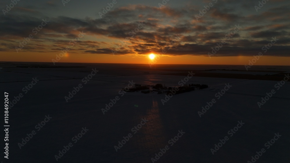 Naklejka premium Cold Winter Sunset