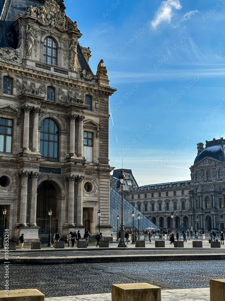 Obraz premium Louvre paris building