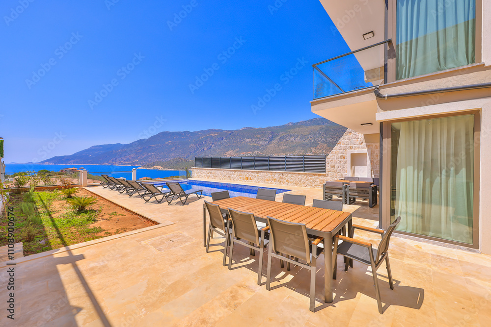 Exclusive vacation rental with private pool and outdoor dining