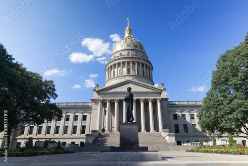 Obraz na płótnie West Virginia state capitol building in Charleston, West Virginia. w salonie