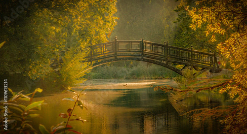 Herbst im Johannapark in Leipzig photo