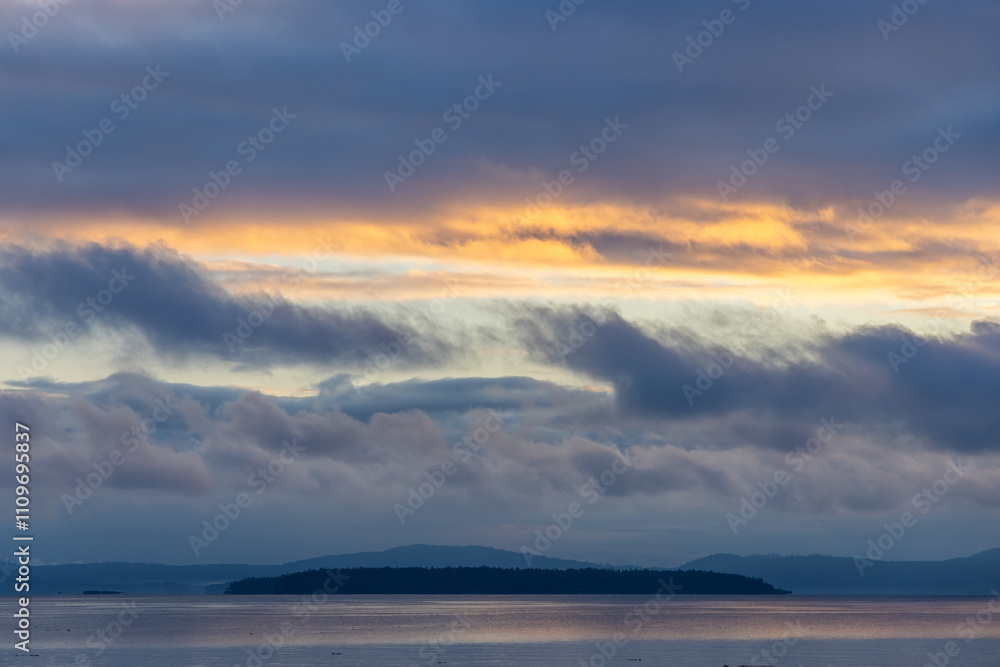 Stunning Sunrise Over Victoria's Coastal Horizon on Vancouver Island Stunning Sunrise Over Victoria's Coastal Horizon on Vancouver Island
