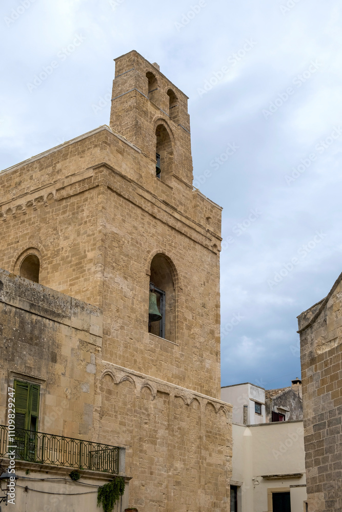 Glockenturm der Kathedrale, Otranto, Apulien Glockenturm der Kathedrale, Otranto, Apulien