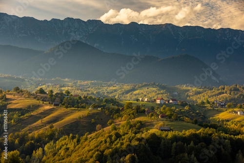Obraz na płótnie Piatra Craiului - Romania
w salonie