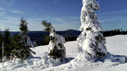 Keilberg Erzgebirge im Winter Luftaufnahme

