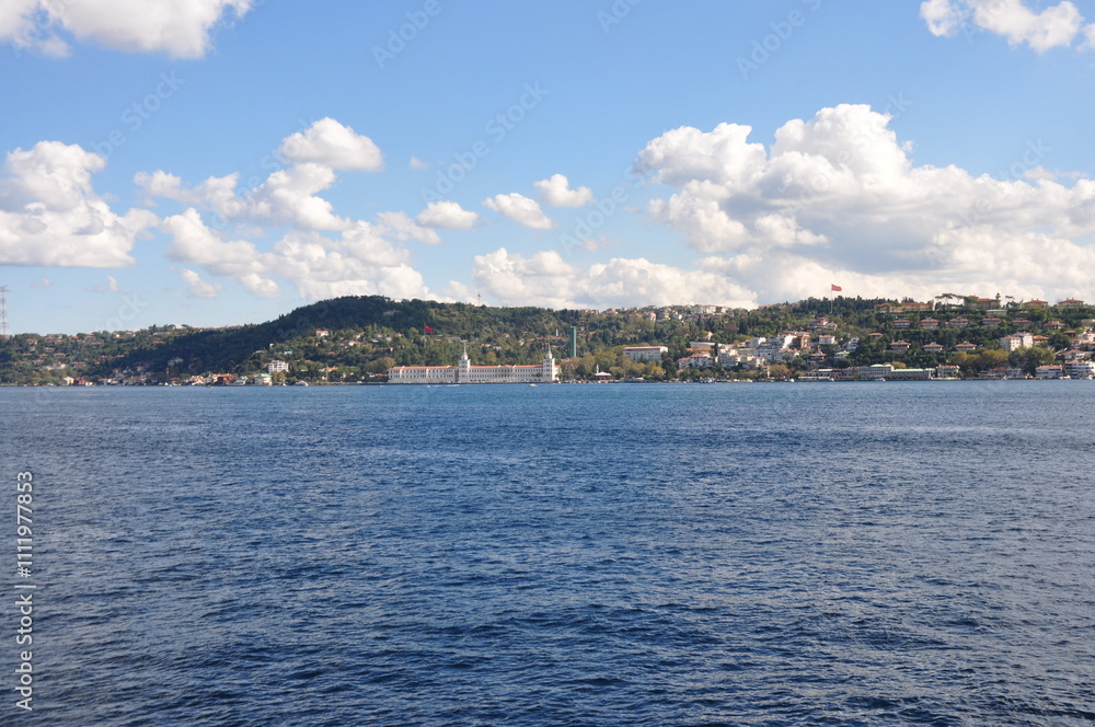 Fototapeta premium Beautiful Istanbul Bosphorus view. Istanbul cityscape.