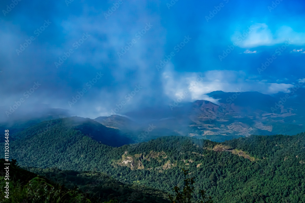 Obraz premium Breathtaking mountain landscape cloudy sky nature photography outdoor scene panoramic view serenity and adventure