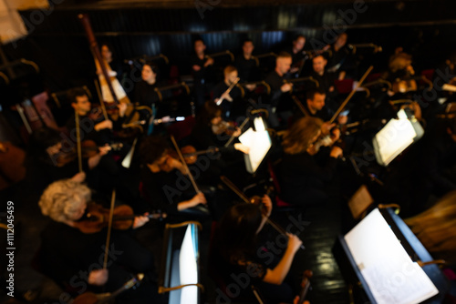 Φωτογραφία Defocused picture of orchestra in theatre