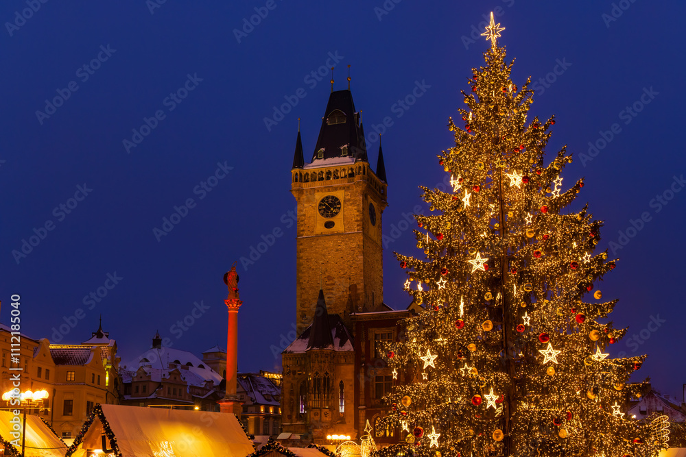 Fototapeta premium Old Town Square at Christmas time, Prague, Czech Republic
