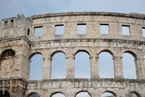 colosseum pula