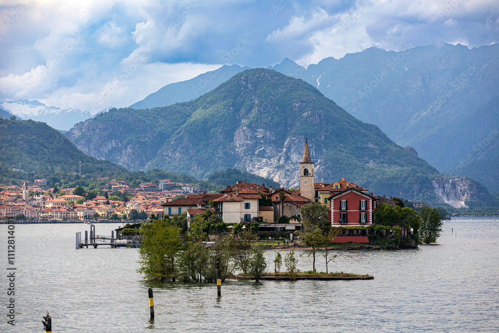 Fototapeta premium Isola dei Pescatori Island
