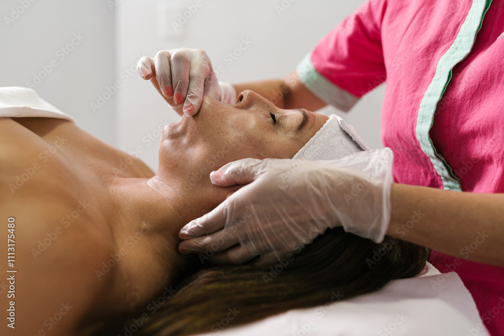 Relaxing Facial Massage for Skin Rejuvenation Relaxing Facial Massage for Skin Rejuvenation
