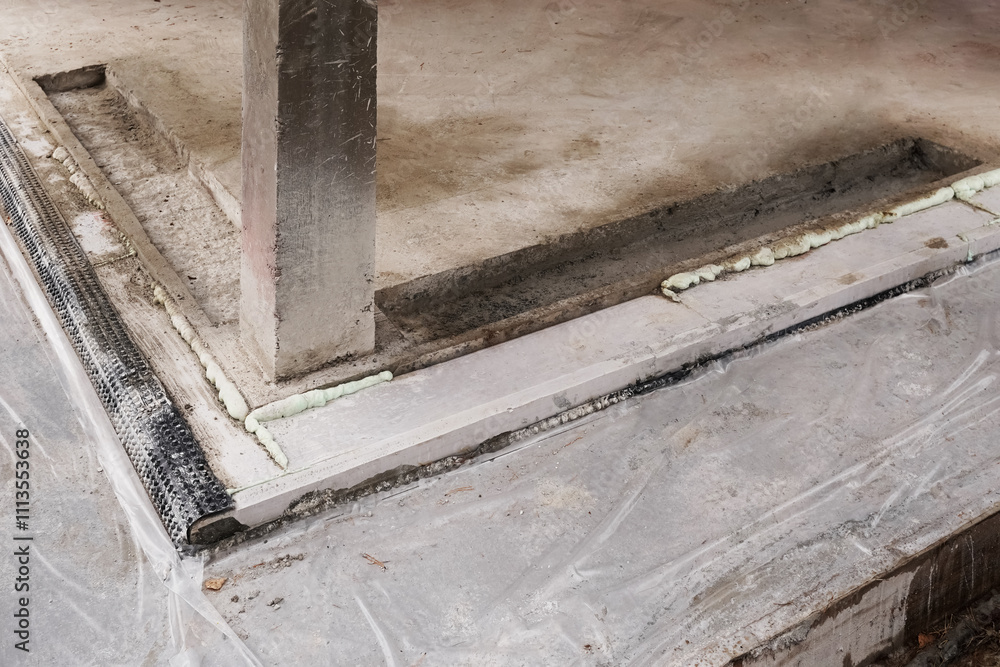 Niches in a monolithic slab for Trench convectors Niches in a monolithic slab for Trench convectors