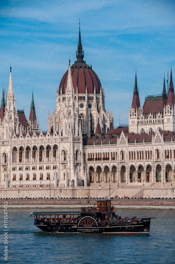 Fototapeta premium The Parliament Building in Budapest (Országház), Hungary