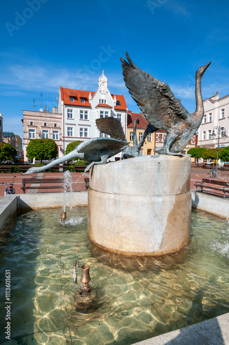 Obraz na płótnie Freedom Square and the fountain in Tuchola, Kuyavian-Pomeranian Voivodeship, Poland
w salonie