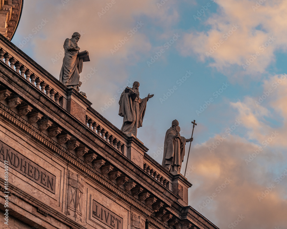 Obraz premium statue of st