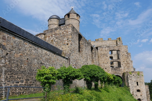 Burg Greifenstein in Hessen photo