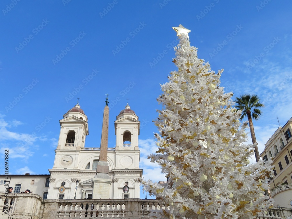 Obraz premium church of the Trinita dei Monti, plaza Spagna, with a Christmas tree, Rome, Italy