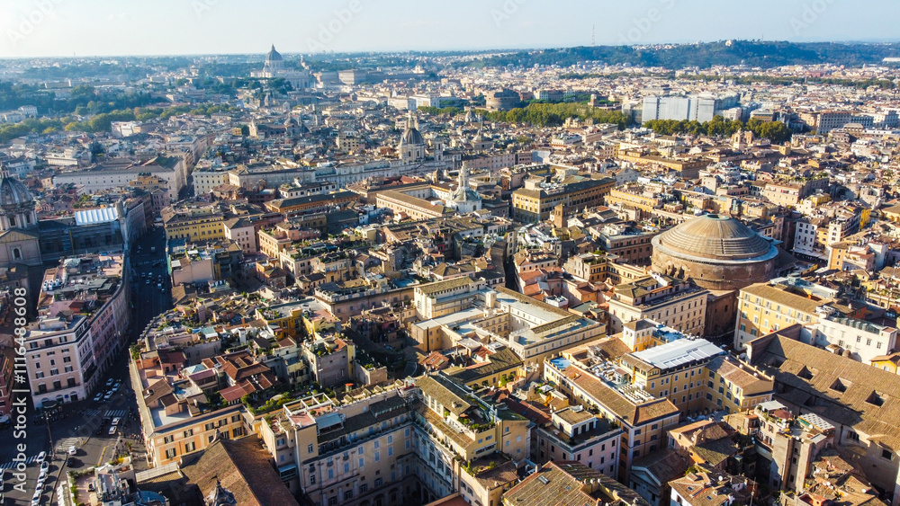Naklejka premium Visão aérea da arquitetura clássica de Roma, destacando seus monumentos históricos e o legado cultural da cidade eterna, com ruas e ruínas antigas em meio à paisagem urbana