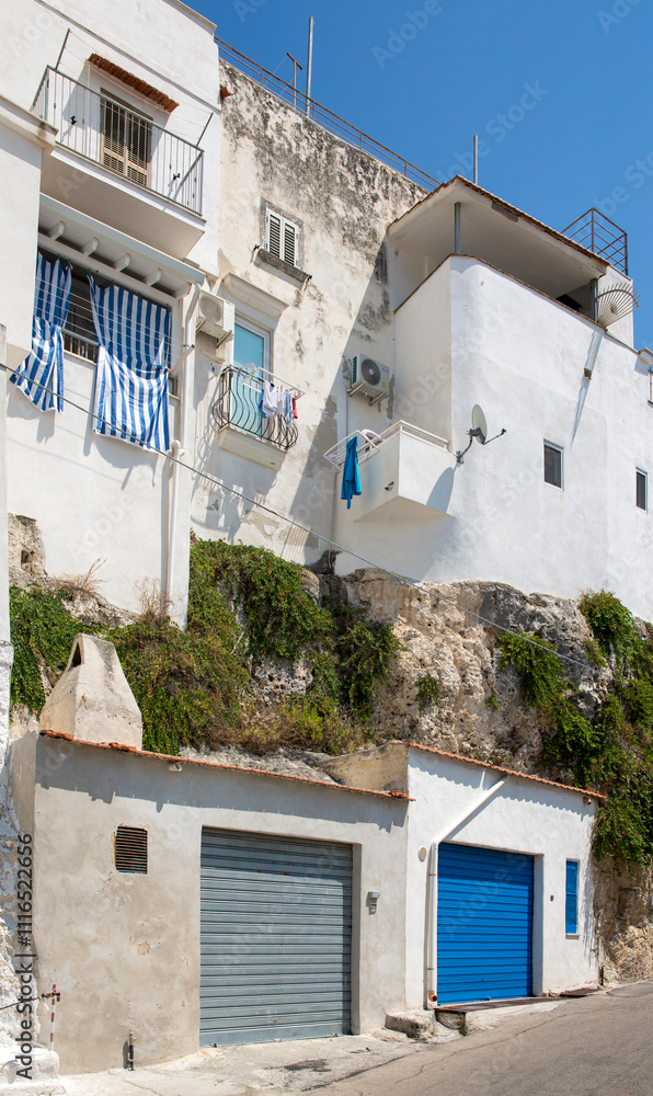 Fototapeta premium Typical house in Peschici, Puglia, Italy.