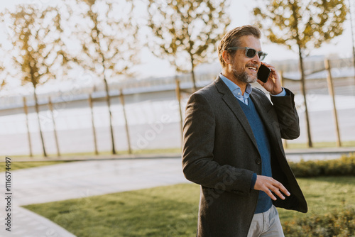 Businessman enjoying a sunn...