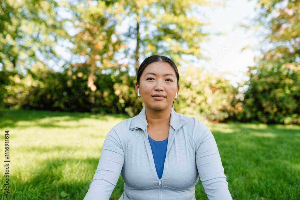 Portrait of a woman in the park Portrait of a woman in the park