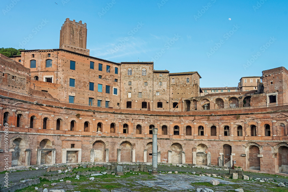 Trajan's Market, a complex of ruins at Via dei Fori Imperiali, example of Ancient Roman architecture, the world's oldest shopping mall built in 113 AD by architect Apollodorus of Damascus. Rome, 2017 Trajan's Market, a complex of ruins at Via dei Fori Imperiali, example of Ancient Roman architecture, the world's oldest shopping mall built in 113 AD by architect Apollodorus of Damascus. Rome, 2017
