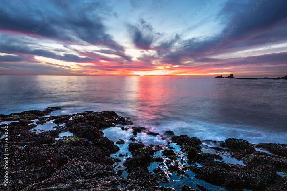 Stunning sunset over Crescent Bay in Laguna Beach