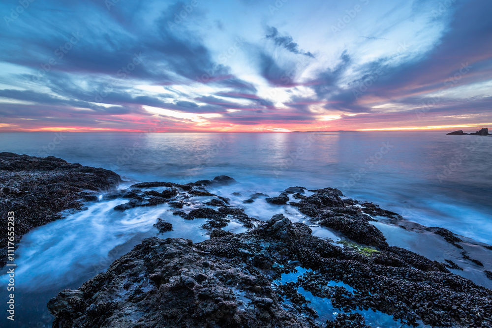 Majestic sunset over Crescent Bay in Laguna Beach