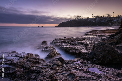 Obraz na płótnie Sunset at Crescent Bay Beach in Laguna Beach w salonie
