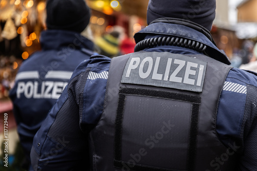 Polizei Streife Menschen Kontrolle Absicherung