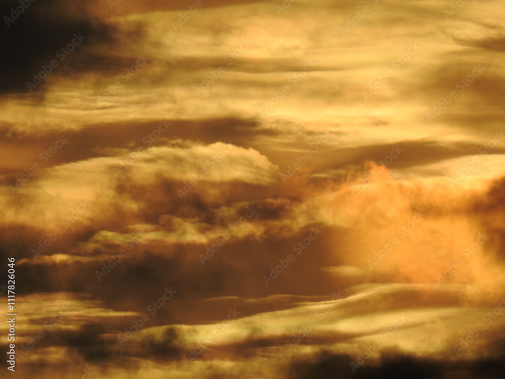 Fototapeta premium sunrise over the clouds