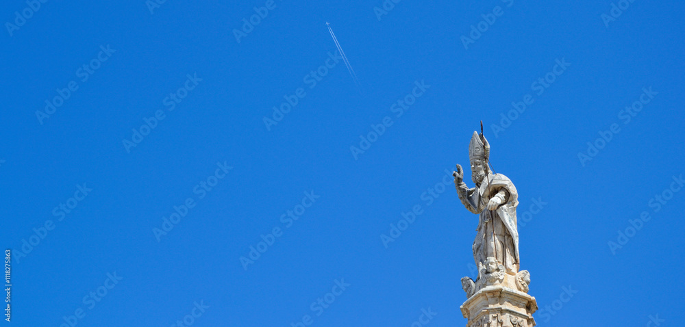 Statua di Sant' Oronzo Statua di Sant' Oronzo