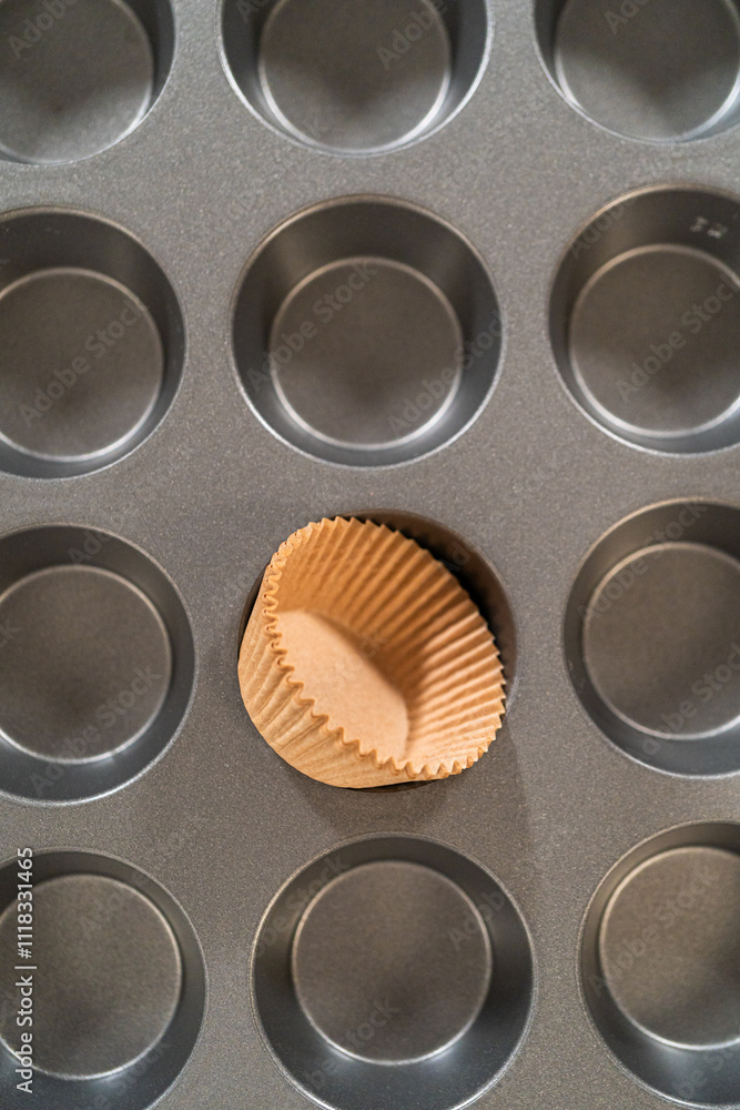 Baking Chocolate Cupcakes with Decadent Chocolate Frosting Baking Chocolate Cupcakes with Decadent Chocolate Frosting