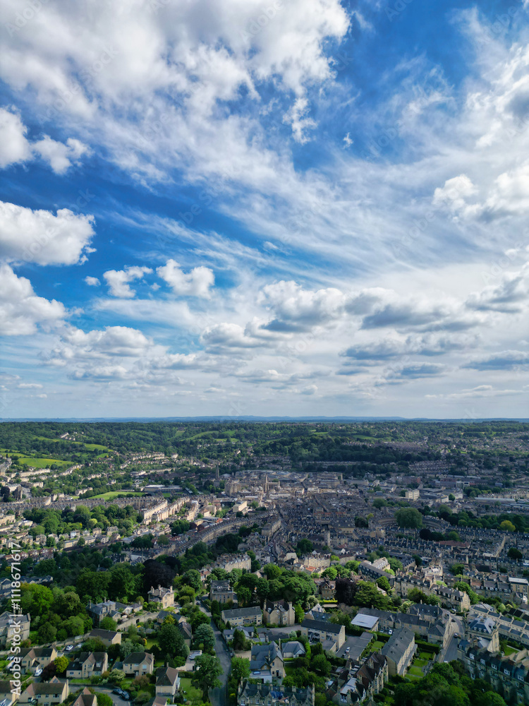 Obraz premium High Angle View of Historical Bath City of England United Kingdom During Partly Cloudy Day of May 27th, 2024, Aerial Footage Was Captured with Drone's Camera During Bright Sunny Day