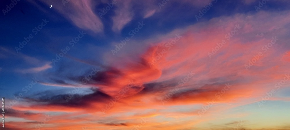 Fototapeta premium Atardecer en Diciembre - 2024 - 7